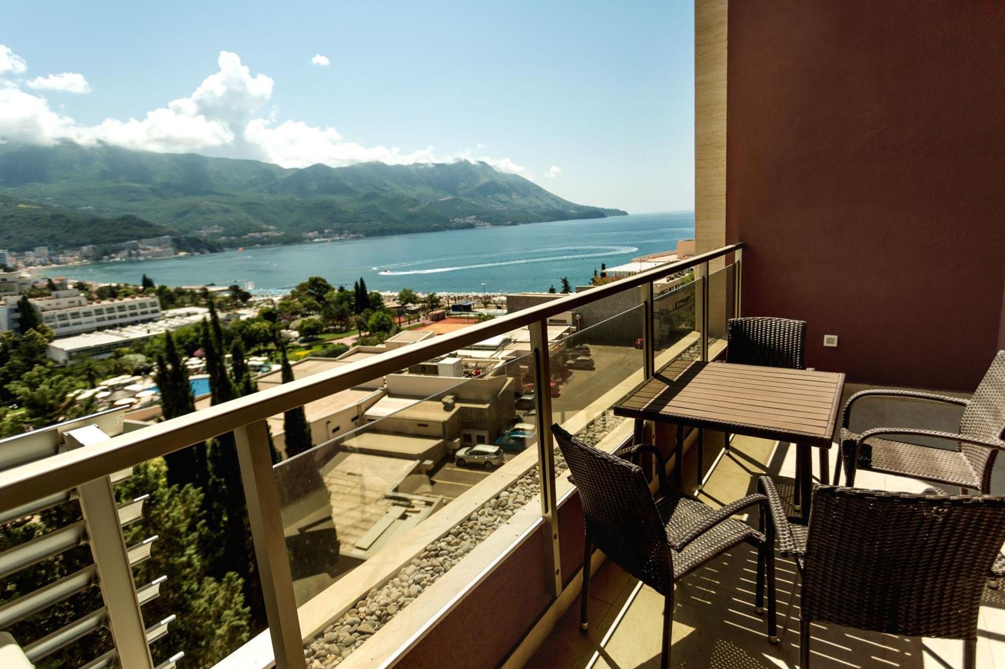 Harmonia Sunny Apartments Budva Ngoại thất bức ảnh